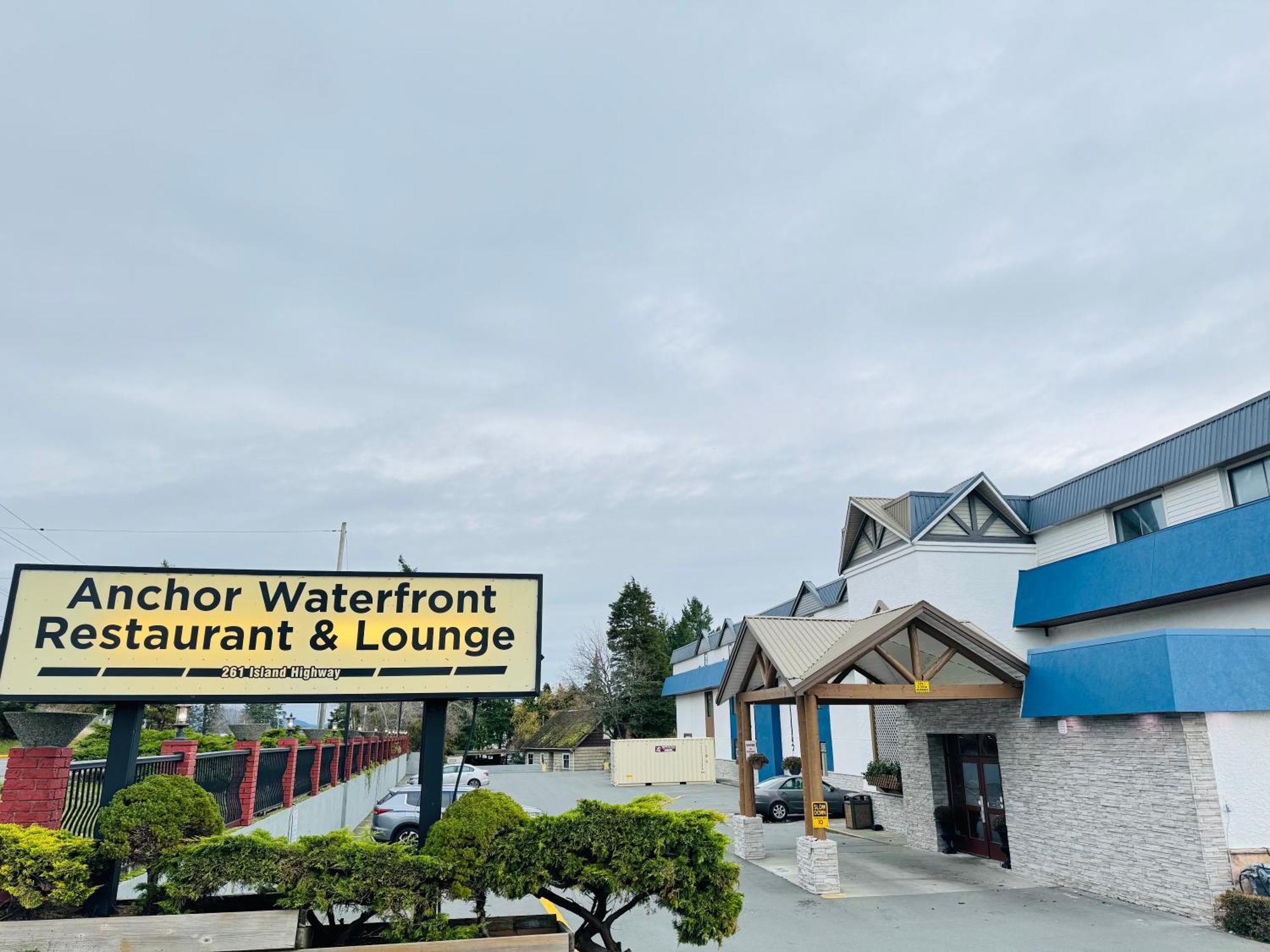 Anchor Inn And Suites Campbell River Ngoại thất bức ảnh